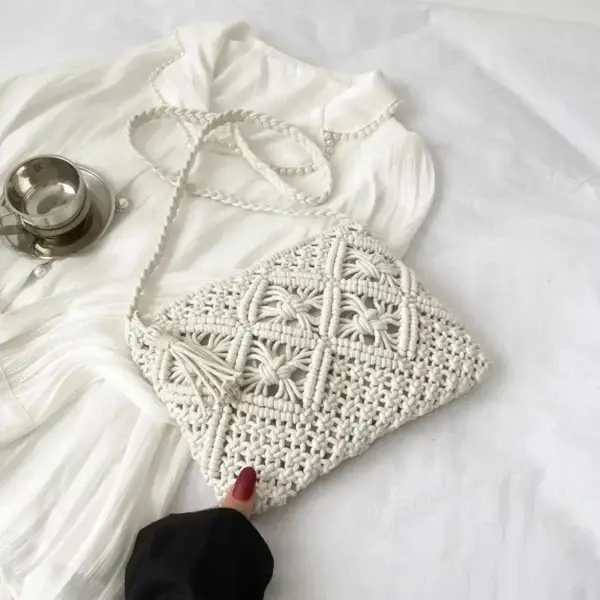 Túi đeo chéo macrame